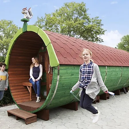 Legoland Wilderness Barrels & Cabins Billund Exterior photo